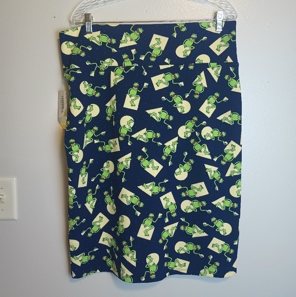 Lu La Roe Cassie Skirt 2XL Novelty Kermit Disney Print NWT - Picture 1 of 6